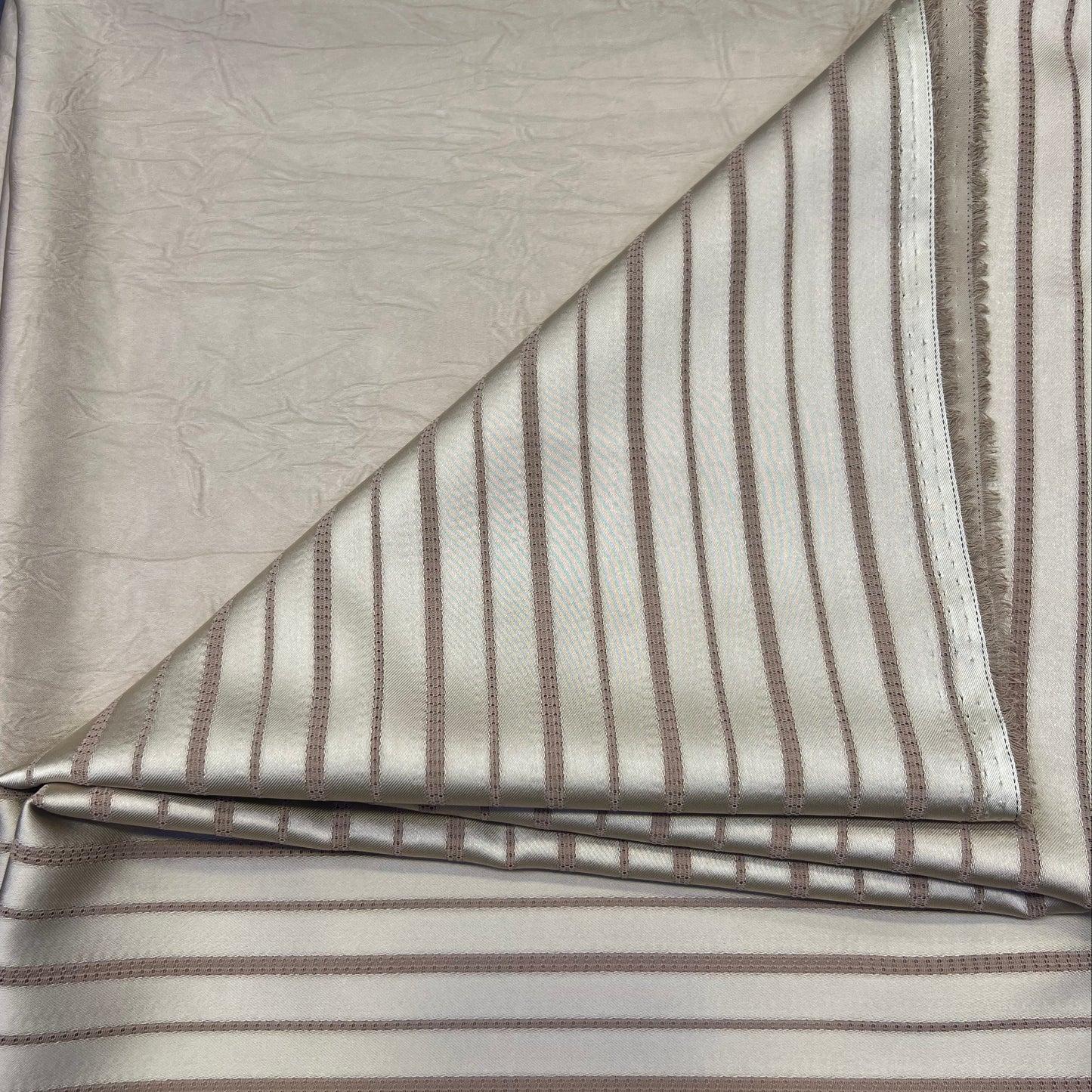 Tissu Djellaba 2 Pièces Mssouwass – (Métrage 2.5 m)