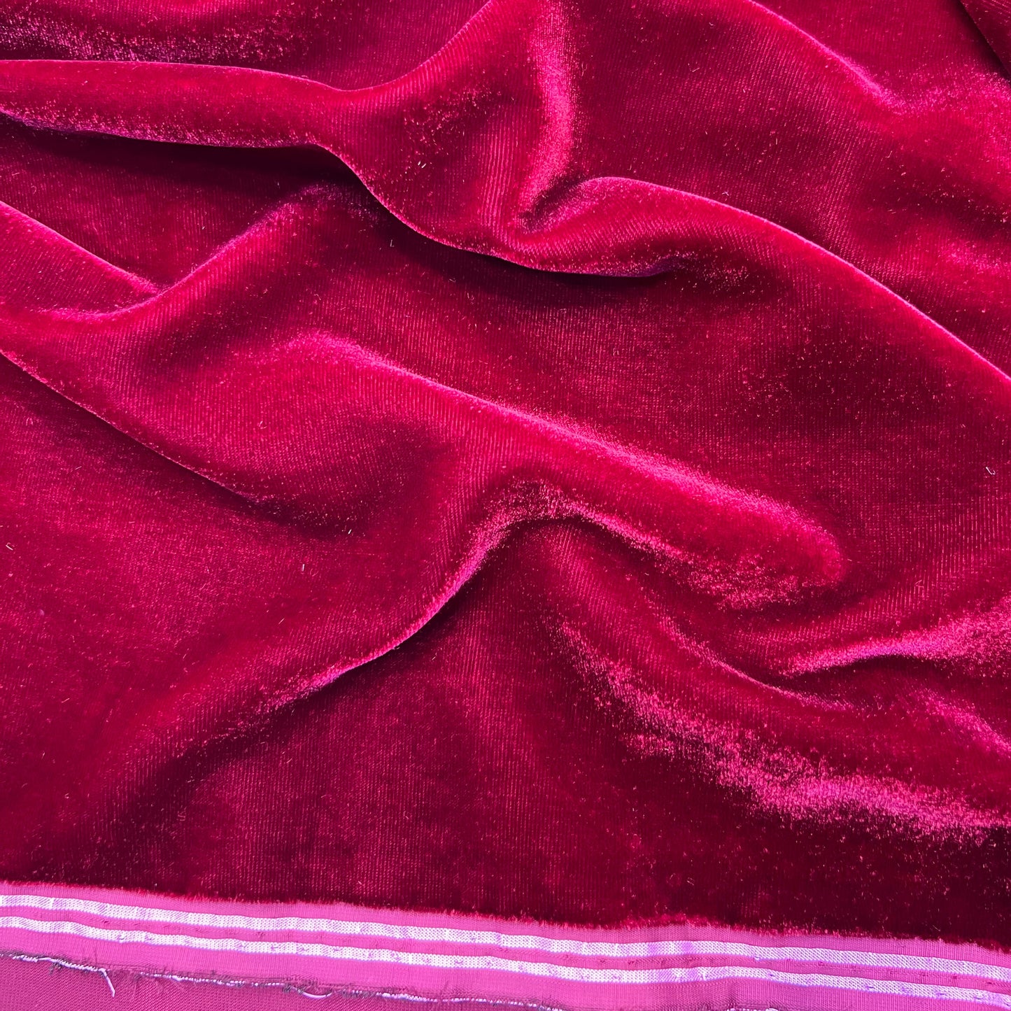Tissu velours 3 mètres – Bordeaux intense