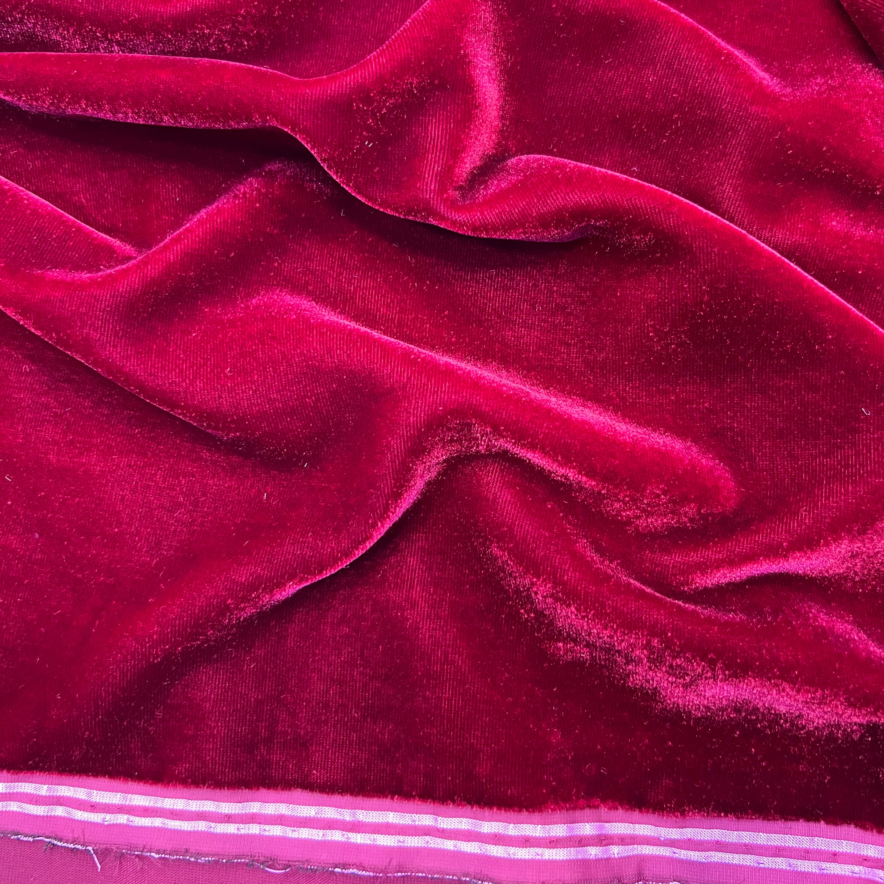 Tissu velours 3 mètres – Bordeaux intense