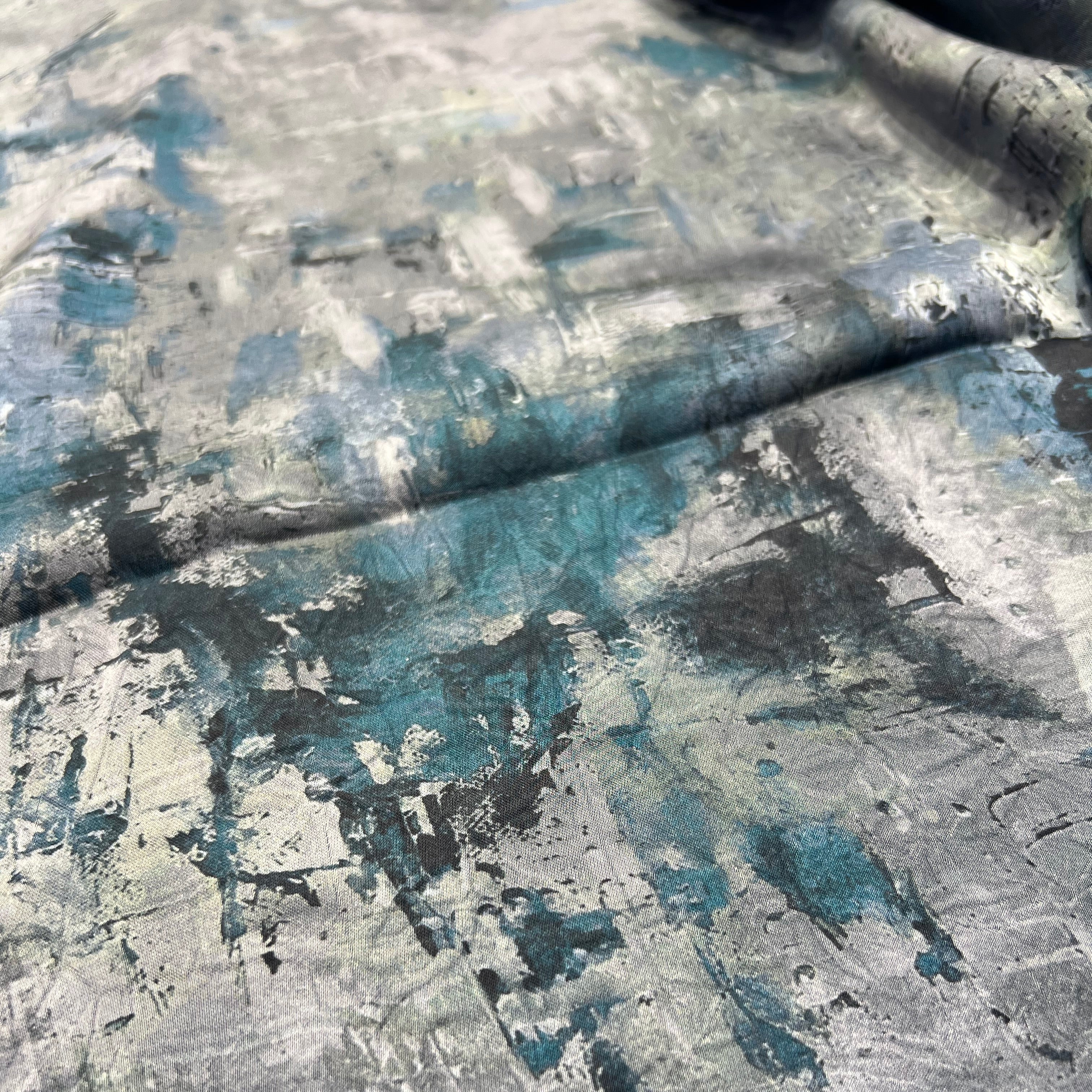 JULIA – Soie Imprimée Premium – Coupon 2,5 m / Largeur 1,5 m