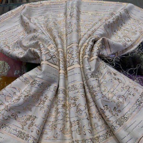 tissu brocart saumon maroc robe élégante femme